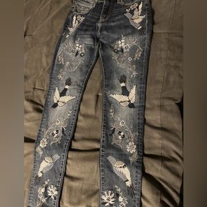 NEW Buffalo Mid Rise Skinny Jeans size 28